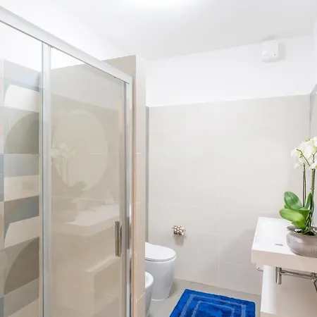 Antico Borgo 7 - Elegant Walking Distance To Historic Centre